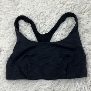 Lululemon Wunder Train Bra *Medium Support, C/D Cup Heathered Graphite Grey